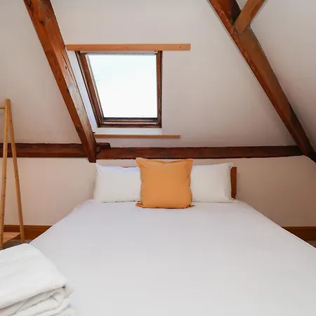 Mulgrave House