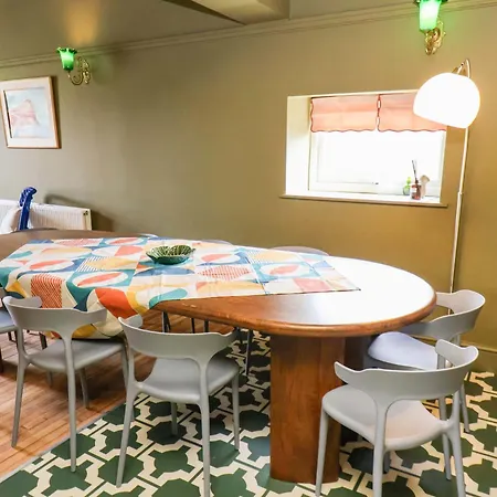 Mulgrave House Holiday home *